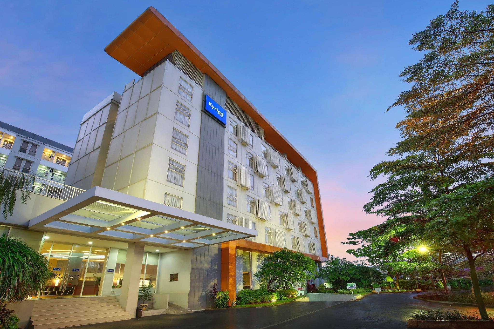 Kyriad Hotel Airport Jakarta Tangerang Zewnętrze zdjęcie