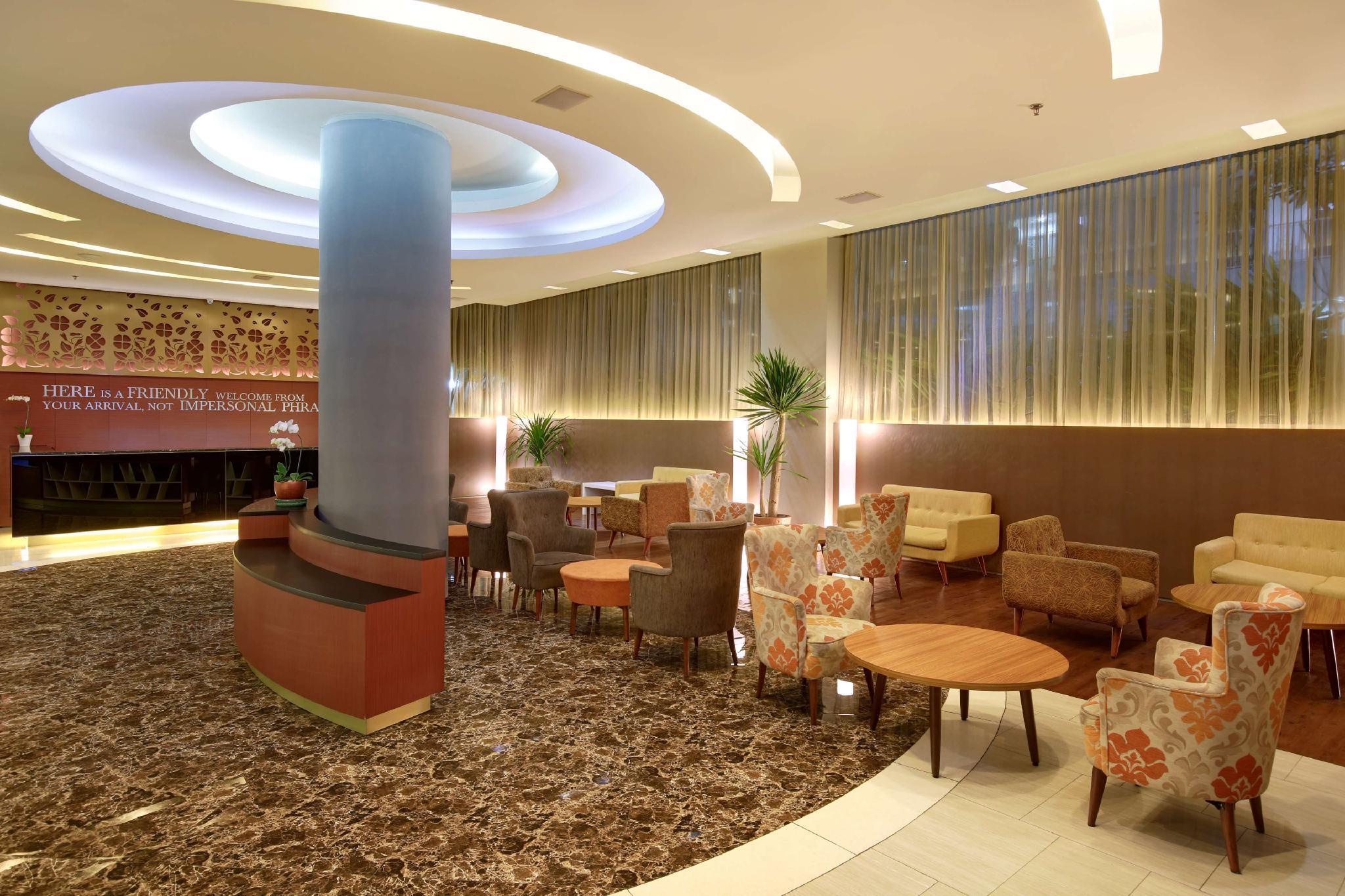 Kyriad Hotel Airport Jakarta Tangerang Zewnętrze zdjęcie
