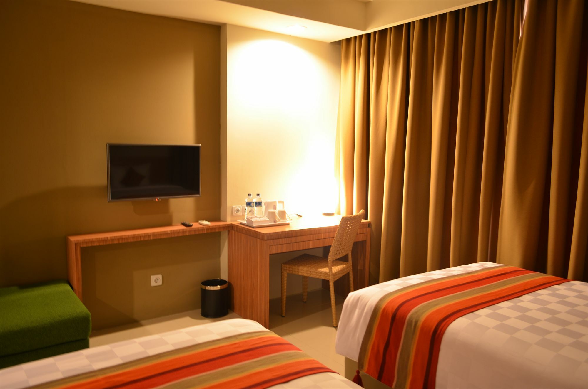 Kyriad Hotel Airport Jakarta Tangerang Zewnętrze zdjęcie